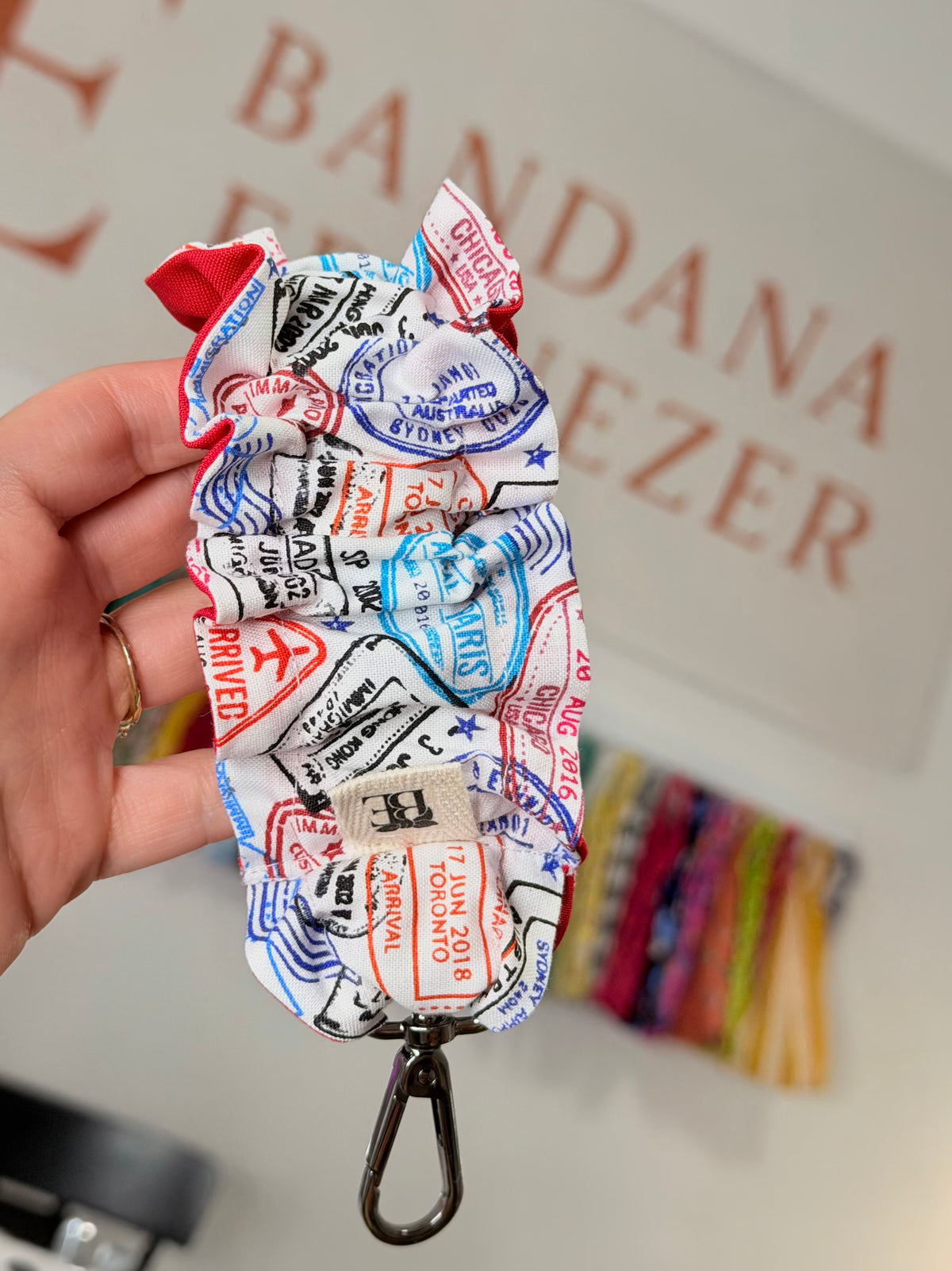 Key Charm Scrunchie Ancho
